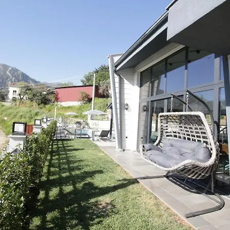 Turuncta Ozel Havuzlu Luks Marin 1 * 말마리스