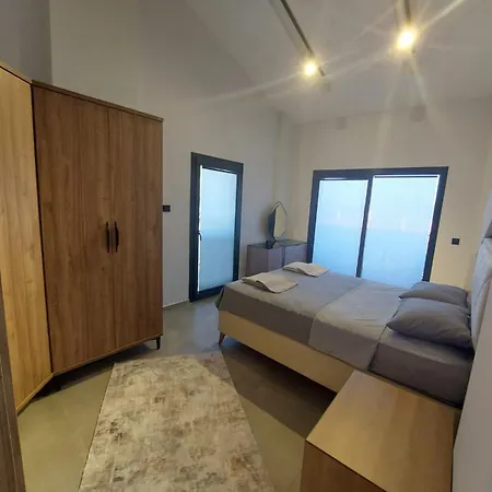 Turuncta Ozel Havuzlu Luks Villa Marin 1 *