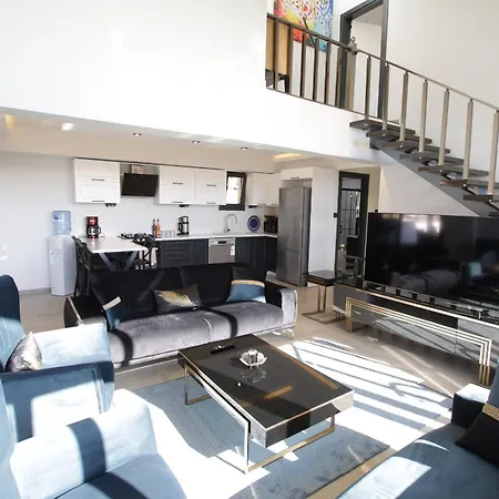 Villa Turuncta Ozel Havuzlu Luks Villa Marin 1 *