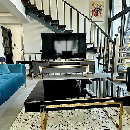 Turuncta Ozel Havuzlu Luks Marin 1 ヴィラ *