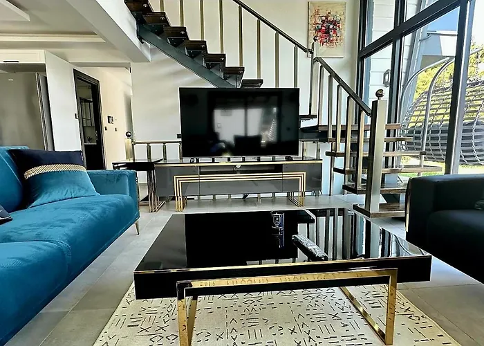 Turuncta Ozel Havuzlu Luks Marin 1 Villa *