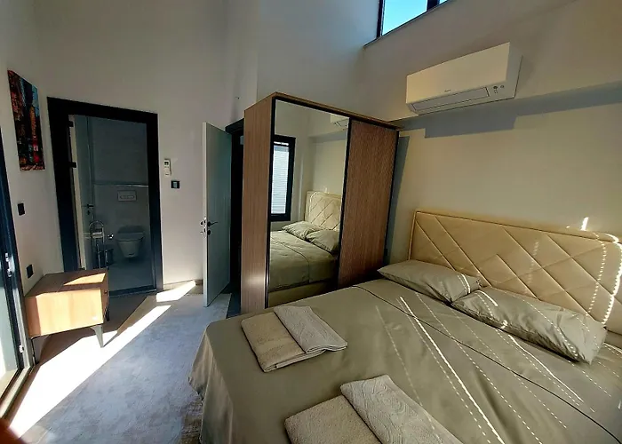 Villa Turuncta Ozel Havuzlu Luks Marin 1